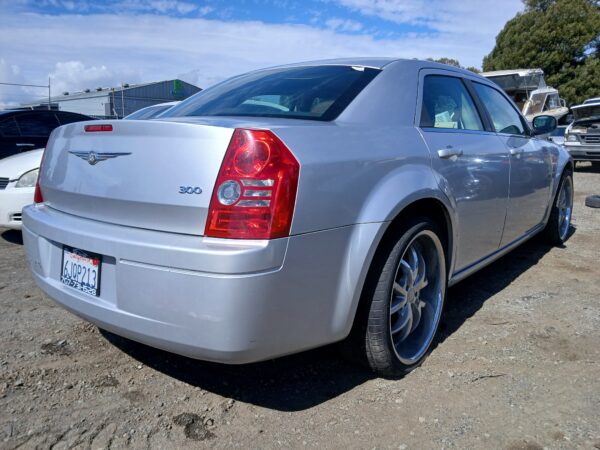 3008261 - Image 3